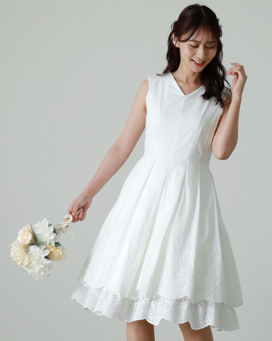 レジーナ【神戸ワンピース専門店】夏の白ワンピース ラ・ドンテル