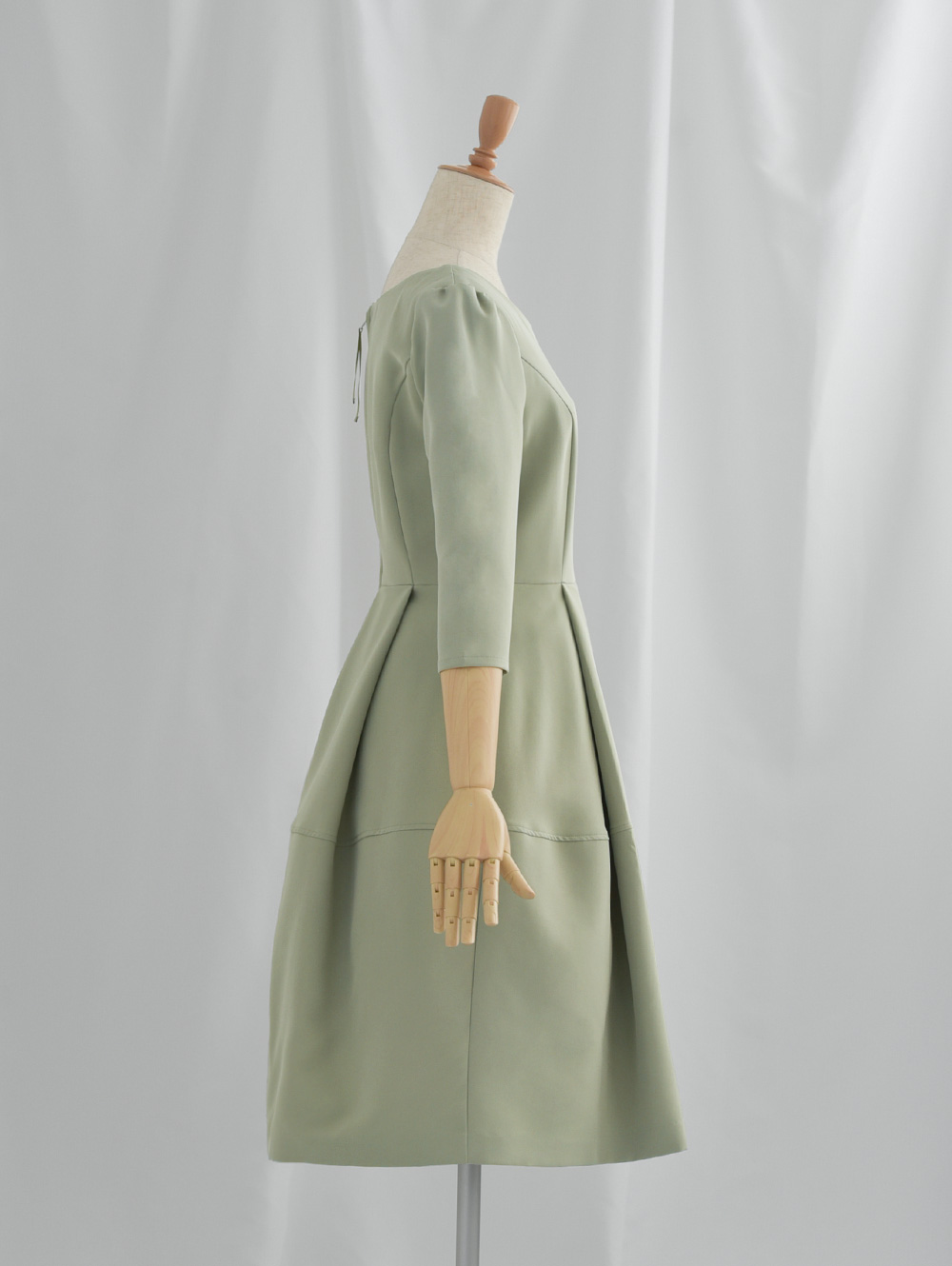 レジーナリスレ　大きいサイズ42　ワンピース　ソフィア　ピンク　上品　桜色 キレイ ワンピ ソフィア】お色展開：グリーン,ピンク,ベージュ